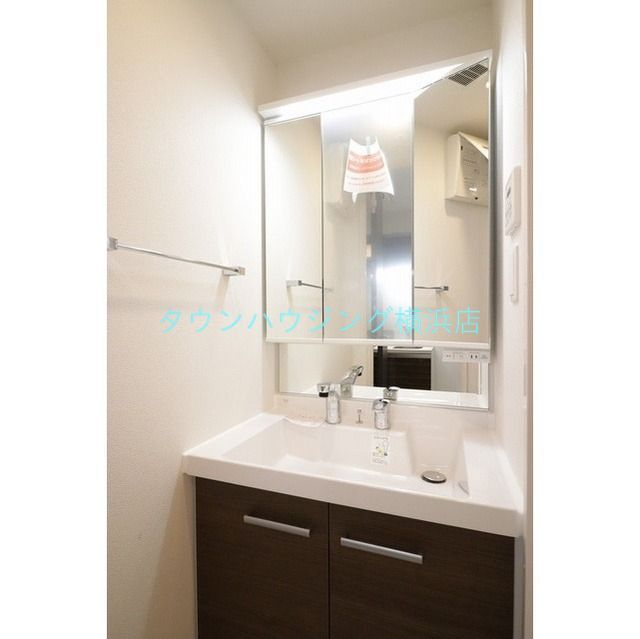 洗面設備　★独立洗面台★