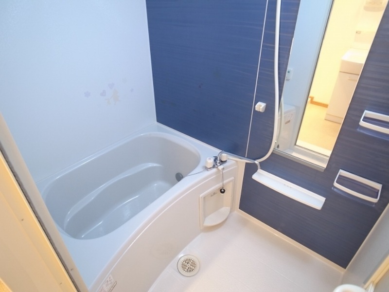 バス・シャワールーム　図面と現状に相違がある場合には現状を優先