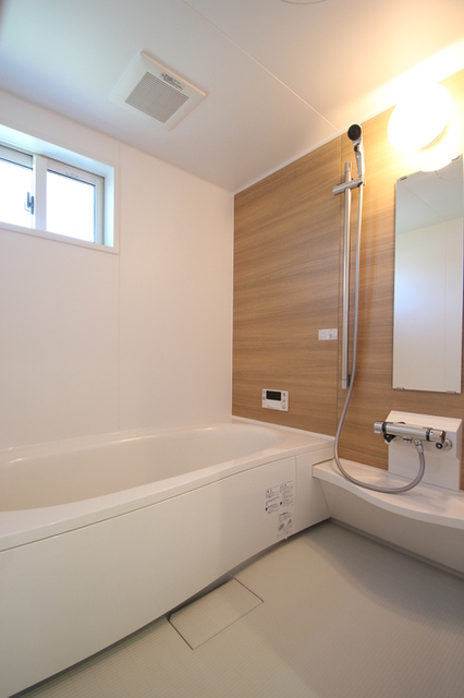 バス・シャワールーム　浴室