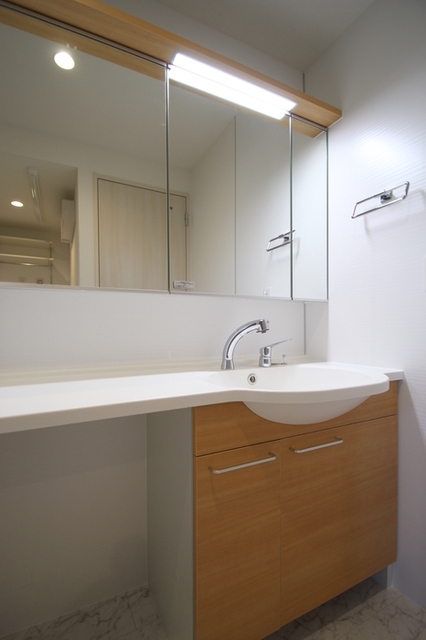 洗面設備　洗髪洗面化粧台