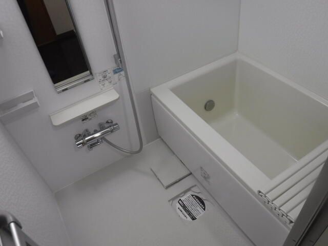 バス・シャワールーム　日々の疲れを癒すお風呂付です