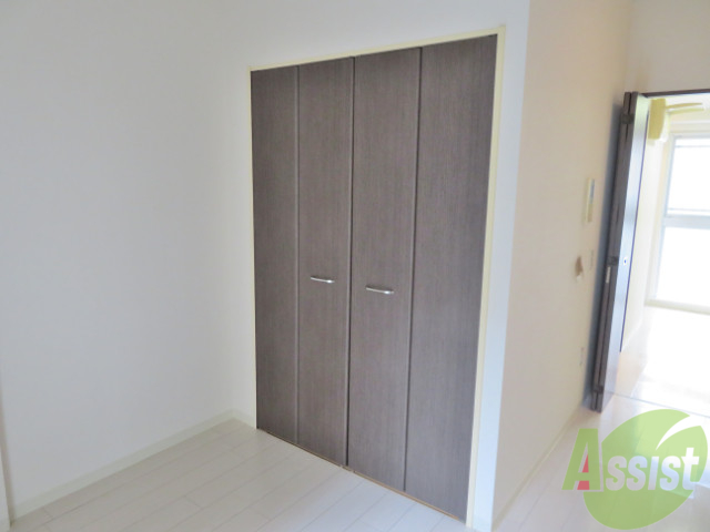 収納　クローゼットはこんな感じになってま～す。