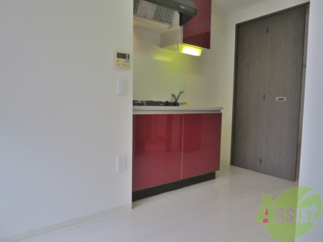 玄関　玄関からお部屋の中を見るとこんな感じになってま～す。