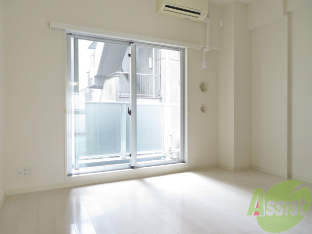 居室・リビング　陽当たりの良いリビングは気持ちが良さそうですね～。