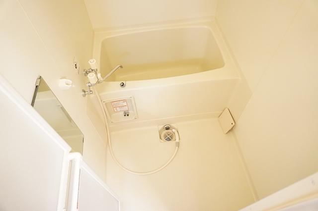 バス・シャワールーム　浴室