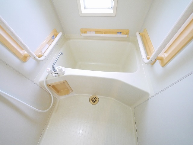 バス・シャワールーム　お風呂です