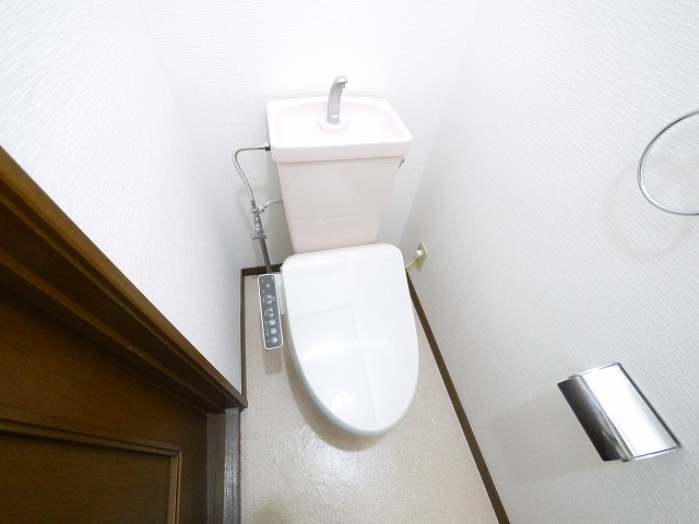 トイレ　トイレもきれいです