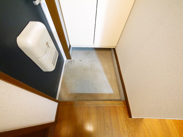 玄関　落ち着いた玄関です