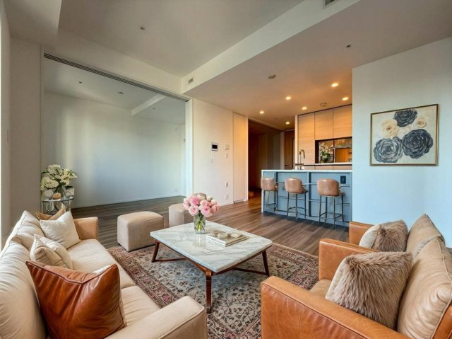 居室・リビング　写真内の家具・家電はAIイメージです