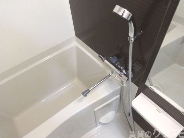 バス・シャワールーム　一日の疲れをお取りください。