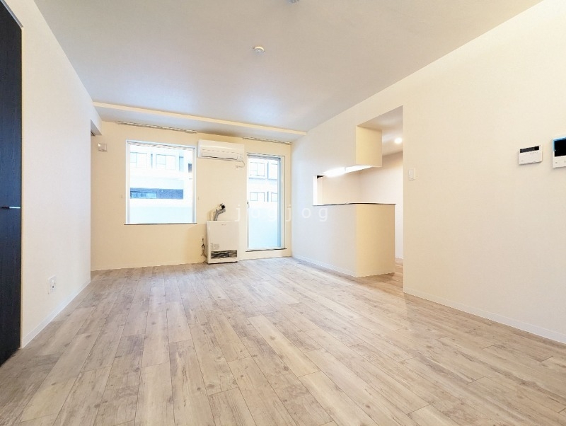 居室・リビング　同号室タイプ写真