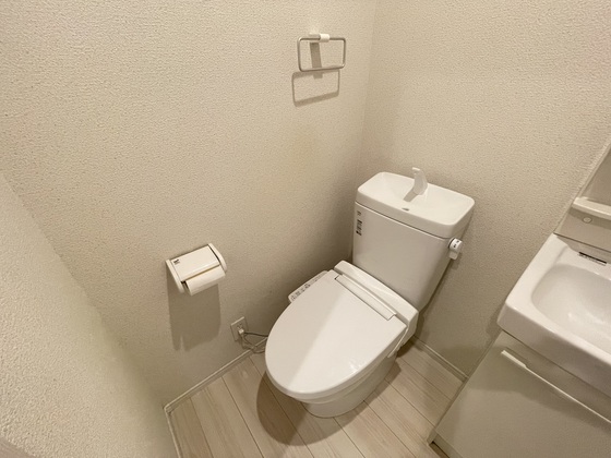 トイレ　※別部屋の写真です