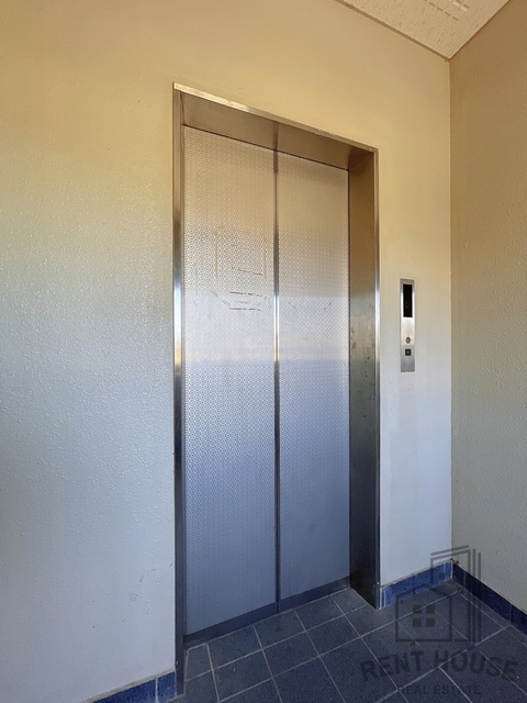 ロビー　エレベーター付き♪♪