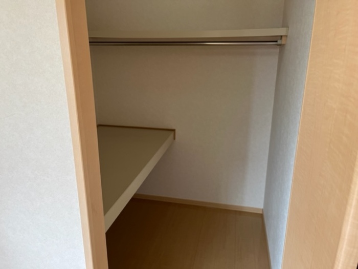 収納　ウォークインクローゼット