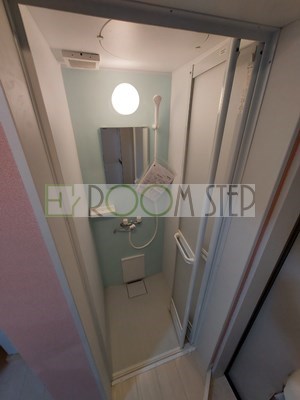 バス・シャワールーム　※別部屋　参考写真