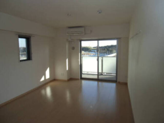 居室・リビング　洋室１３．７帖