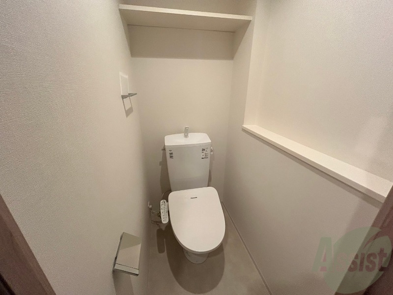 トイレ　こちらはトイレです。清潔感があり、安心して使用できます。