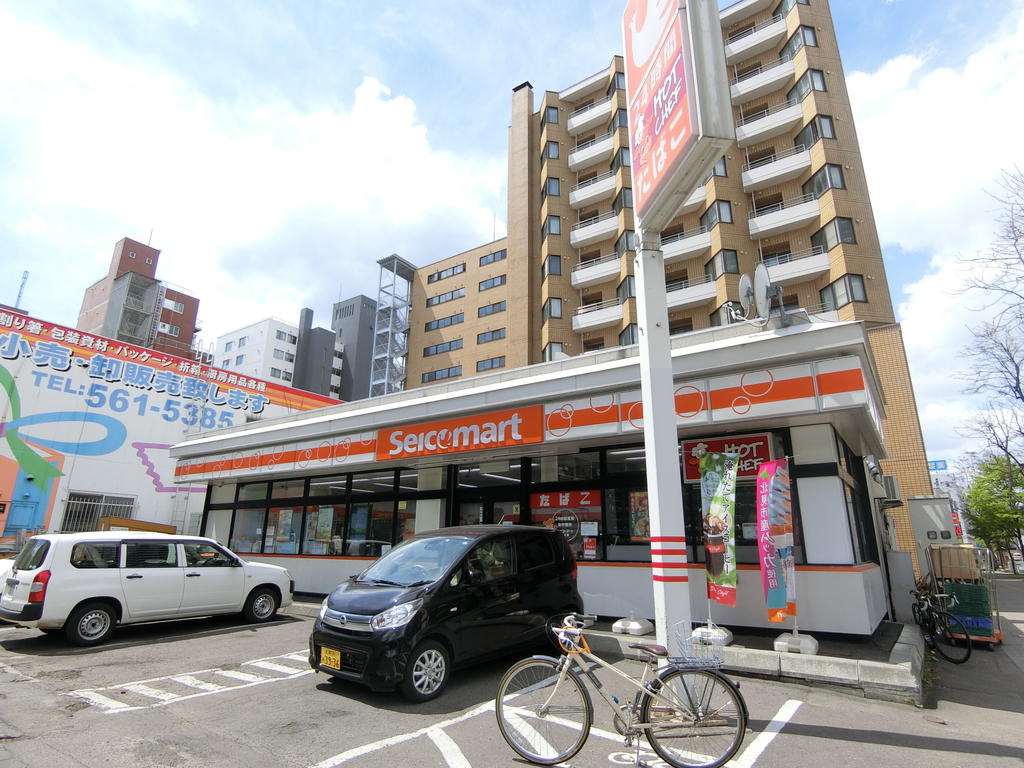 コンビニ　セイコーマート南4条店（コンビニ）まで100m