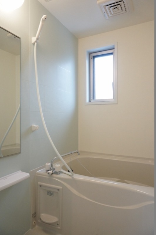 バス・シャワールーム　図面と現状に相違がある場合には現状を優先