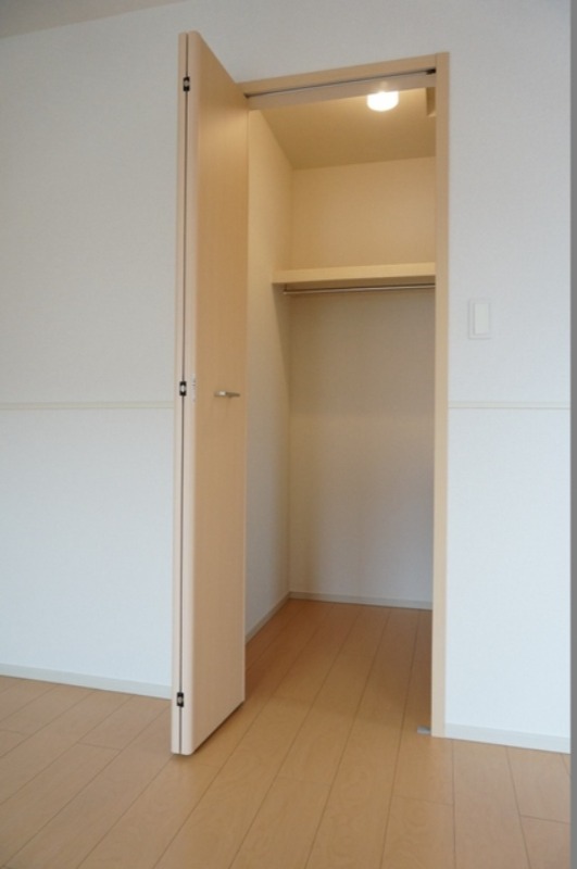 収納　図面と現状に相違がある場合には現状を優先