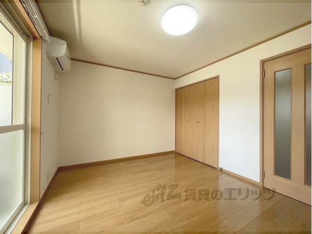 居室・リビング　洋室