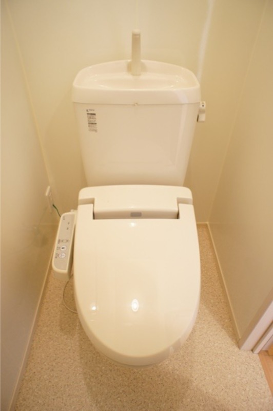 トイレ　図面と現状に相違がある場合には現状を優先