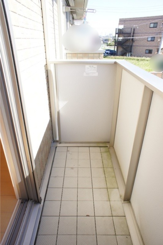 バルコニー　図面と現状に相違がある場合には現状を優先