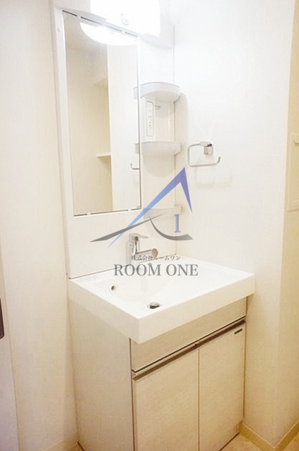 洗面設備　独立洗面台です。