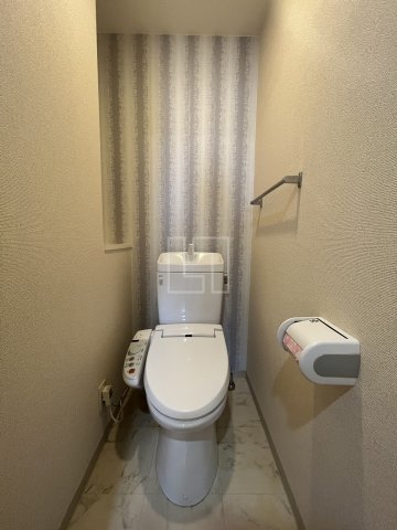 トイレ　CITY SPIRE幸町　温水洗浄便座