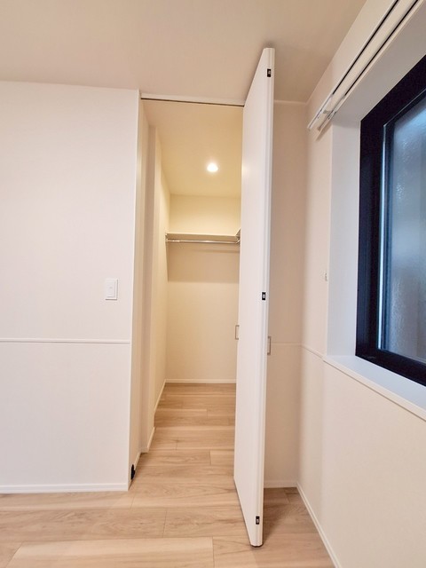 収納　★ウォークインクローゼット★