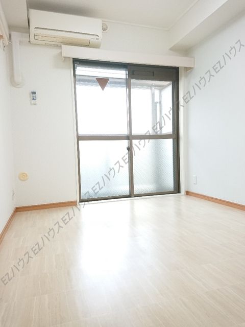 居室・リビング　別部屋の参考写真です