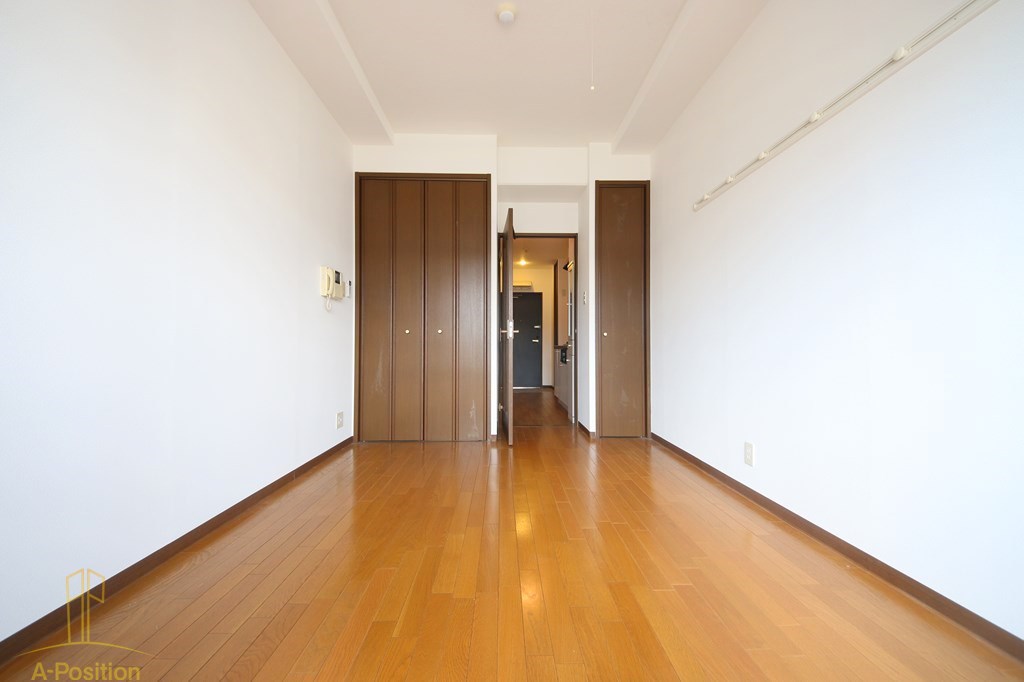 居室・リビング　クレール谷町