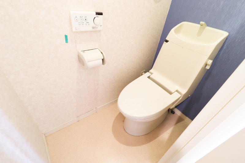 トイレ　図面と現状に相違がある場合には現状を優先