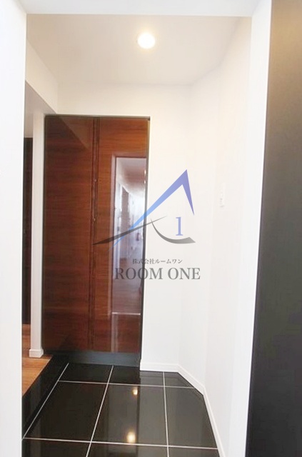 玄関　玄関です。