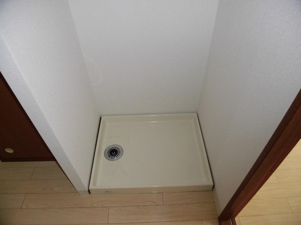 洗面設備　※モデル写真