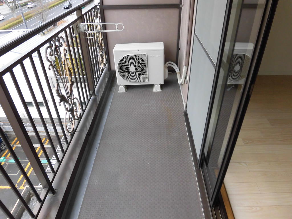 バルコニー　※モデル写真