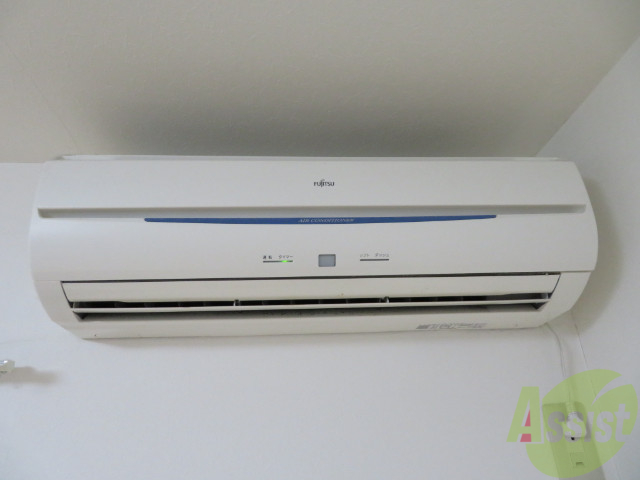 その他設備　ちゃんとエアコンもついているので、安心してくださいね。