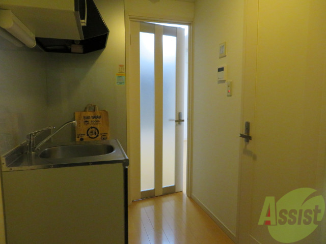 玄関　玄関から見た景色はこちらです。イメージできますか。