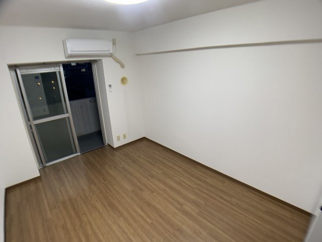 居室・リビング　エアコン付きで初期費用を抑えたい方にもおすすめです。