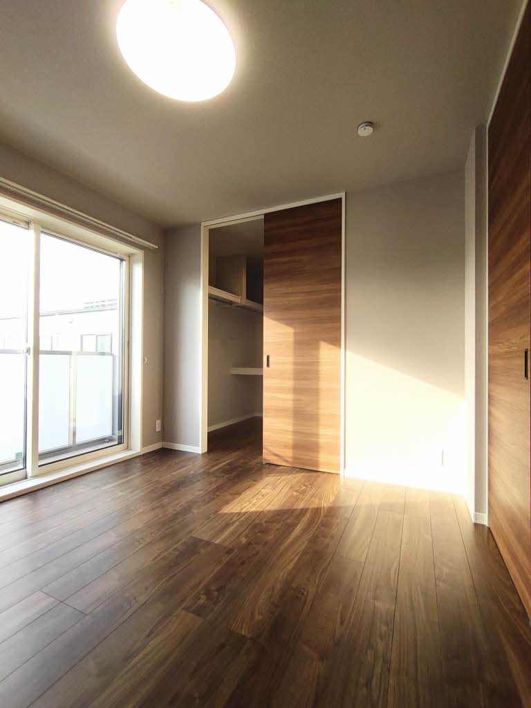 その他部屋・スペース　6.1帖の洋室♪