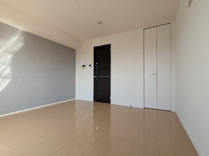 居室・リビング　図面と現状に相違がある場合には現状を優先