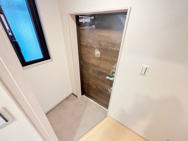 玄関　※モデルルーム写真