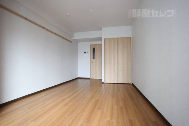 居室・リビング　フローリング　洋間７．９帖