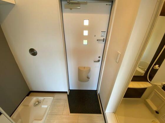 玄関　同間取り別室