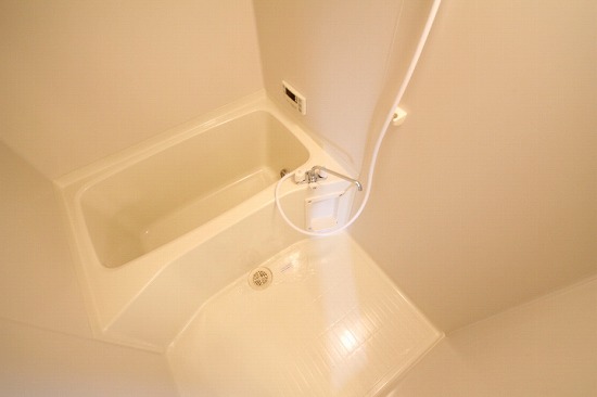 バス・シャワールーム　日々の暮らしに欠かせないお風呂です