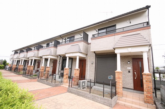 建物外観　外観は落ち着いています