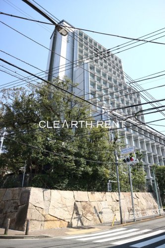 大学・短大　私立國學院大学（大学・短大）まで251m