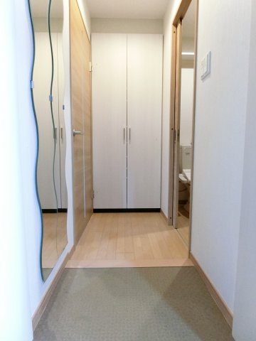 玄関　詳細は、RISUMO江坂本店→06-6155-7137まで♪