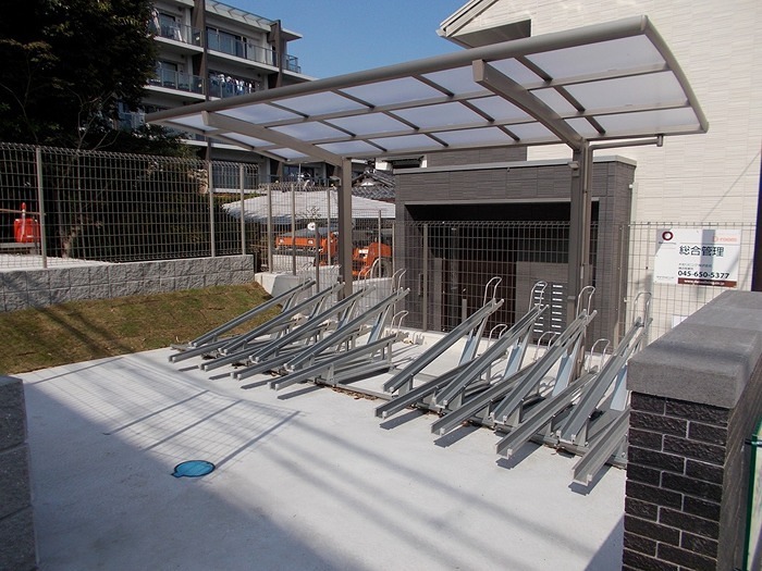 駐車場　駐輪場