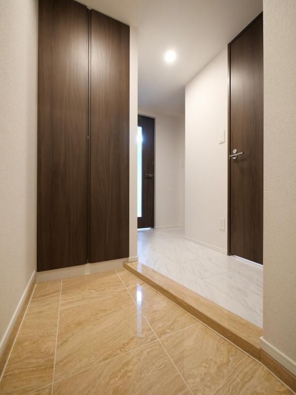 玄関　☆広々とした玄関☆